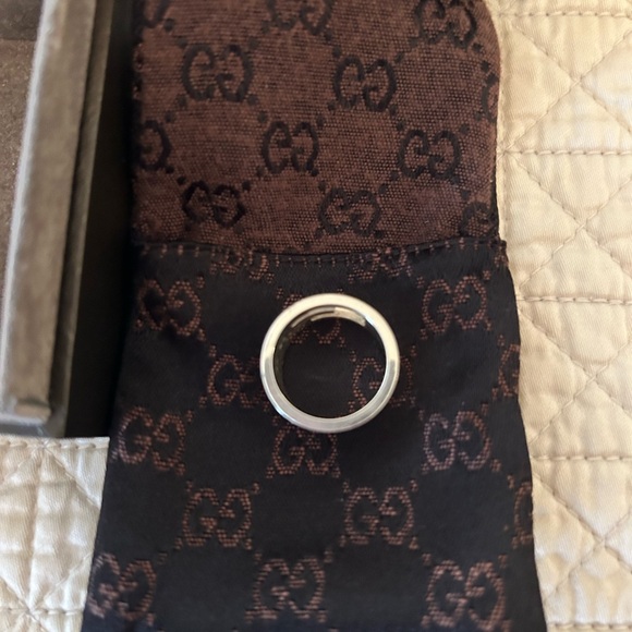 Gucci Ring, New in Box - Picture 5 of 6